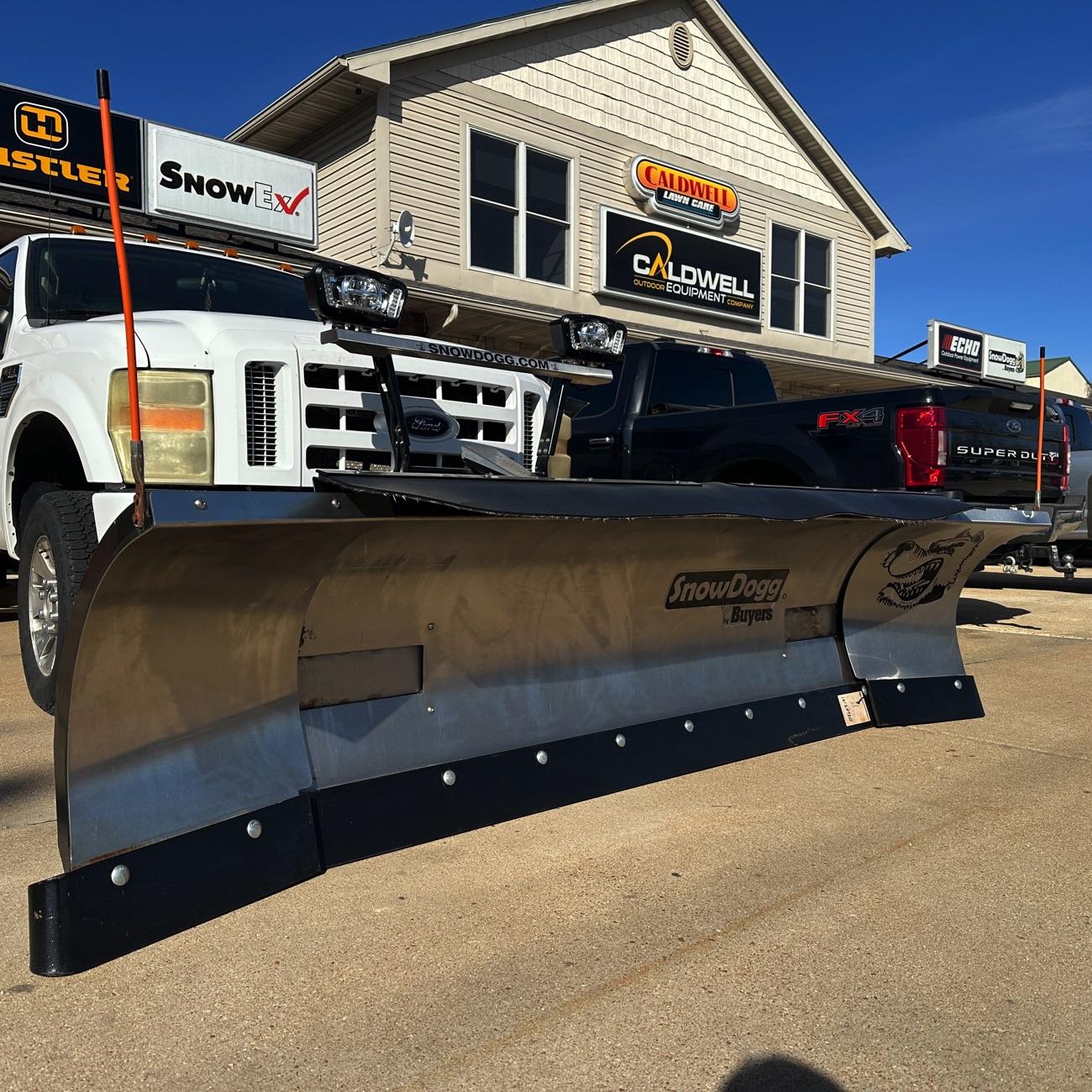 SnowDogg XP810 8′-10′ Expandable Wing Snow Plow!...