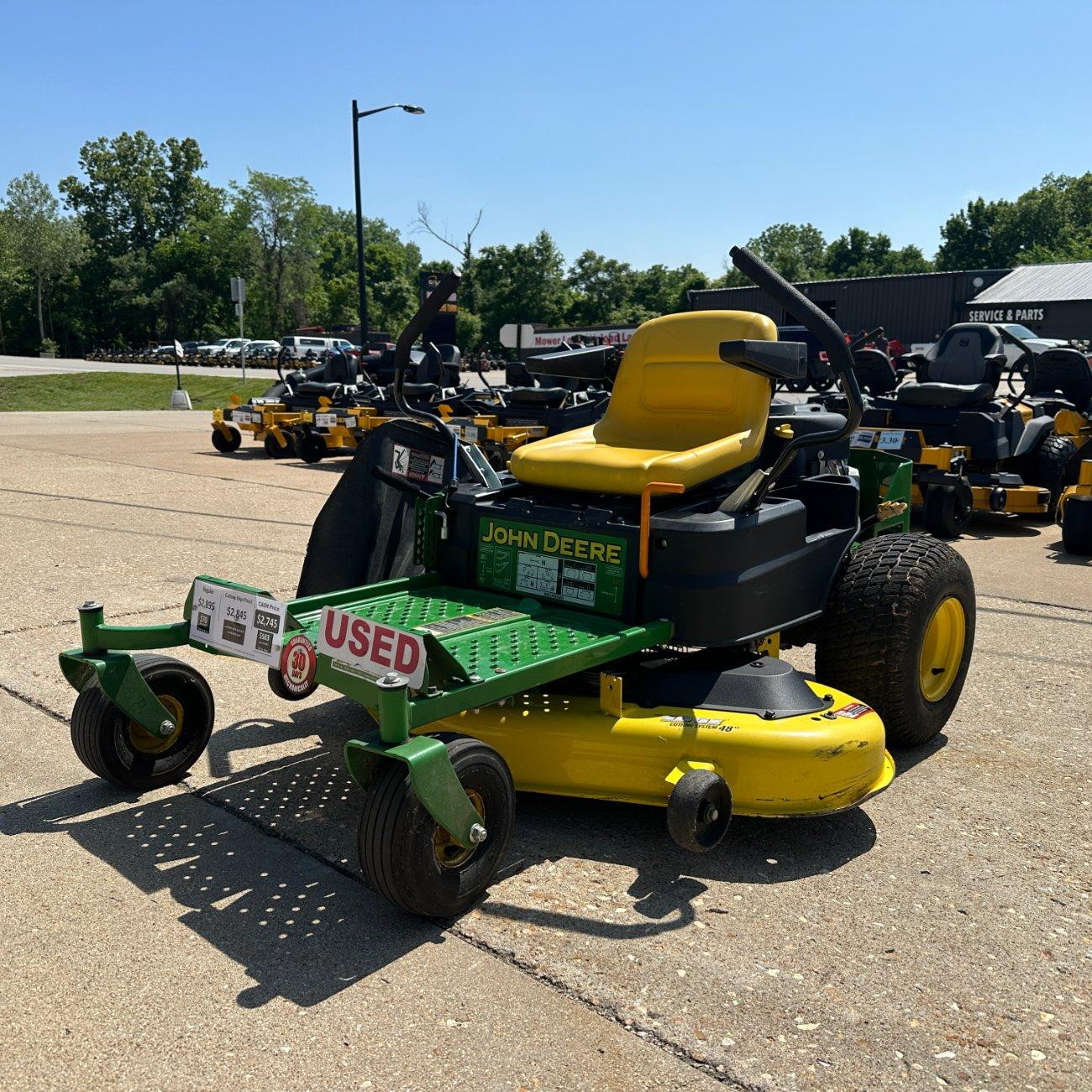 John Deere Z255 EZtrak 48″ Zero Turn Lawn Mower. ...