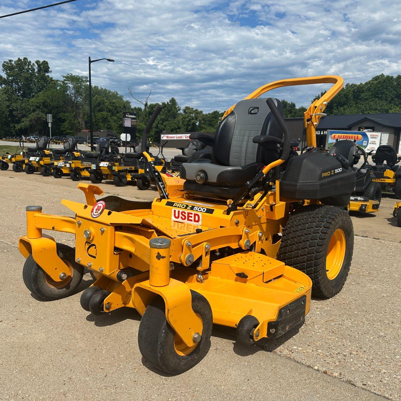 Cub Cadet Pro Z 500 Commercial Zero Turn Lawn Mower. 30-Day Guarantee!