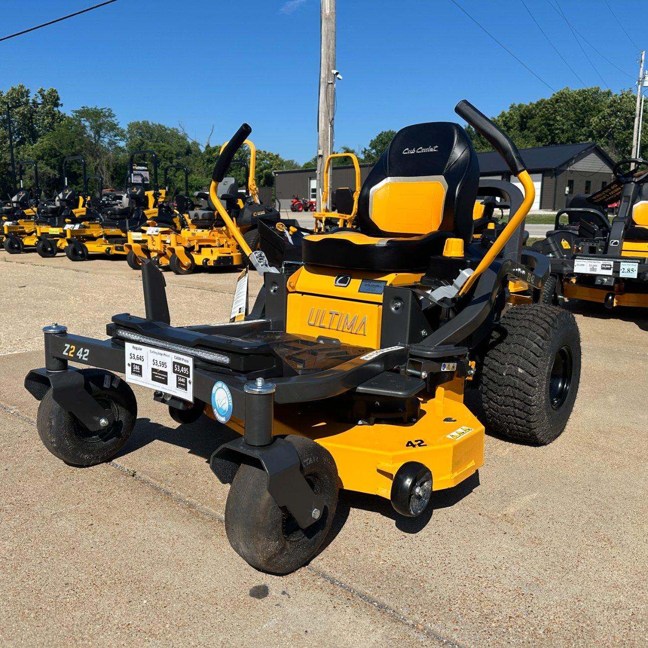 DEMO UNIT! Cub Cadet Z2 42″ Zero Turn Lawn Mower....