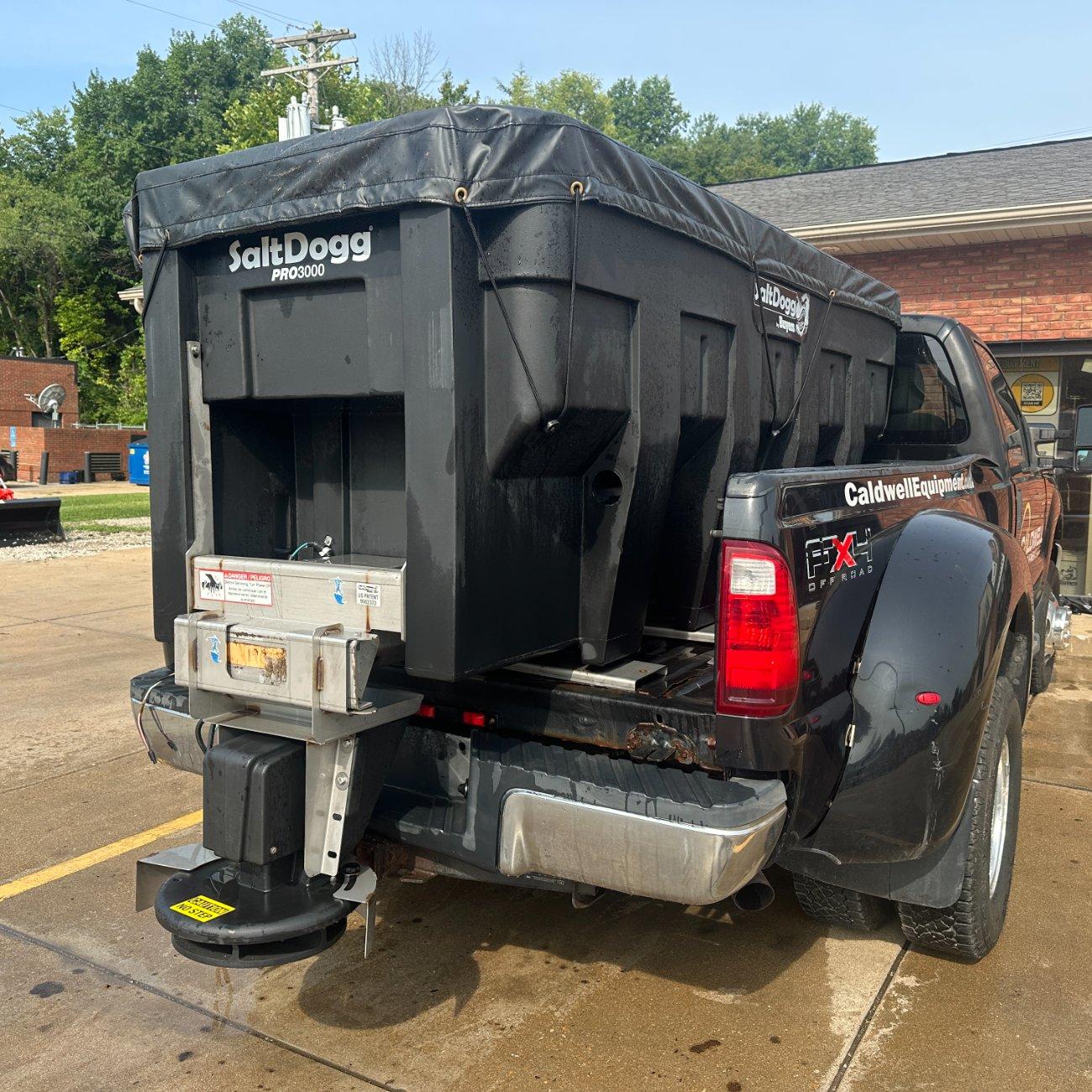 SaltDogg PRO3000 — 3.0 Cu. Yd. Electric Poly Hopper Spreader....